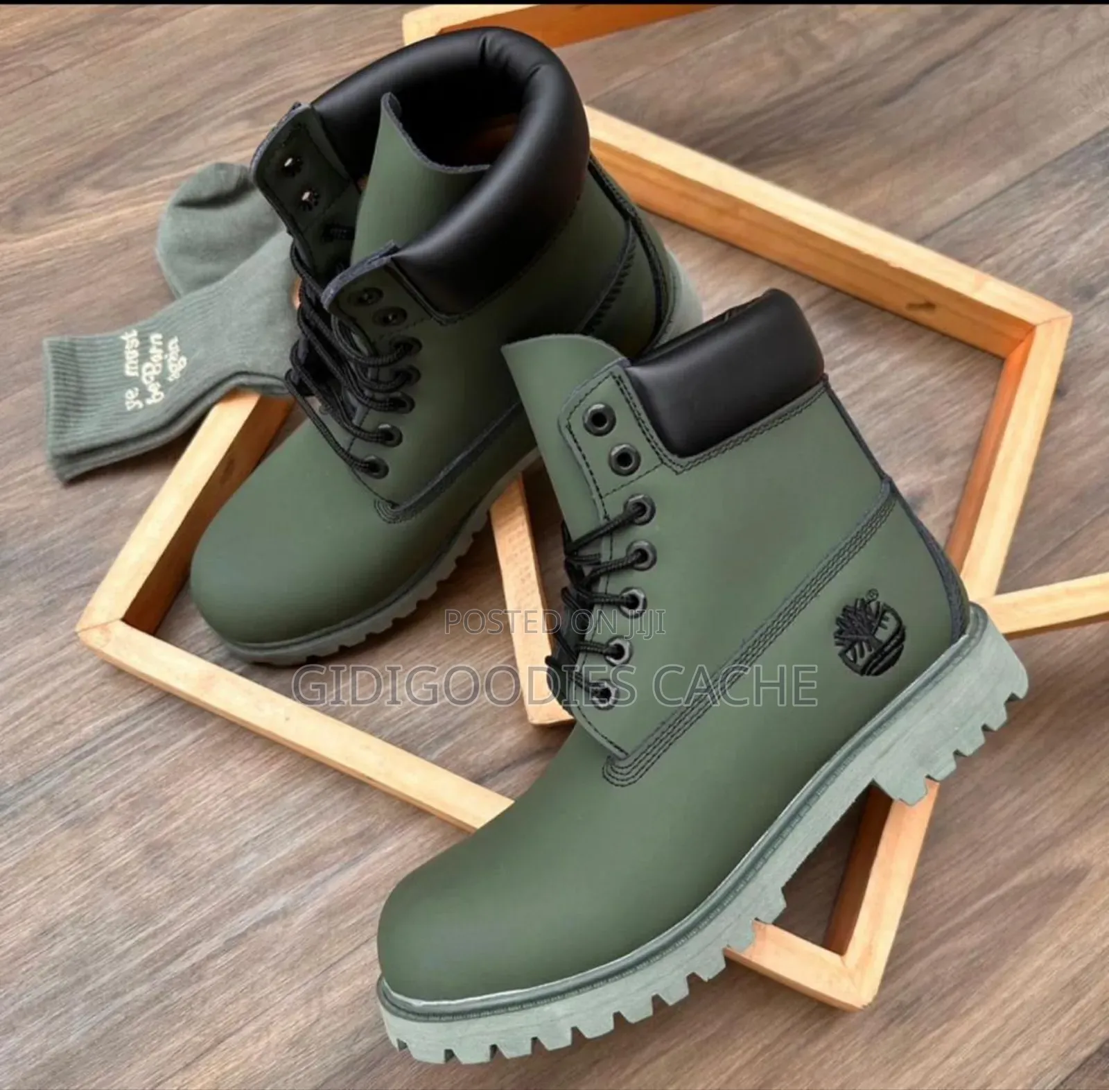 Timberland 6 Inch Premium Lace Up Flat Boots
