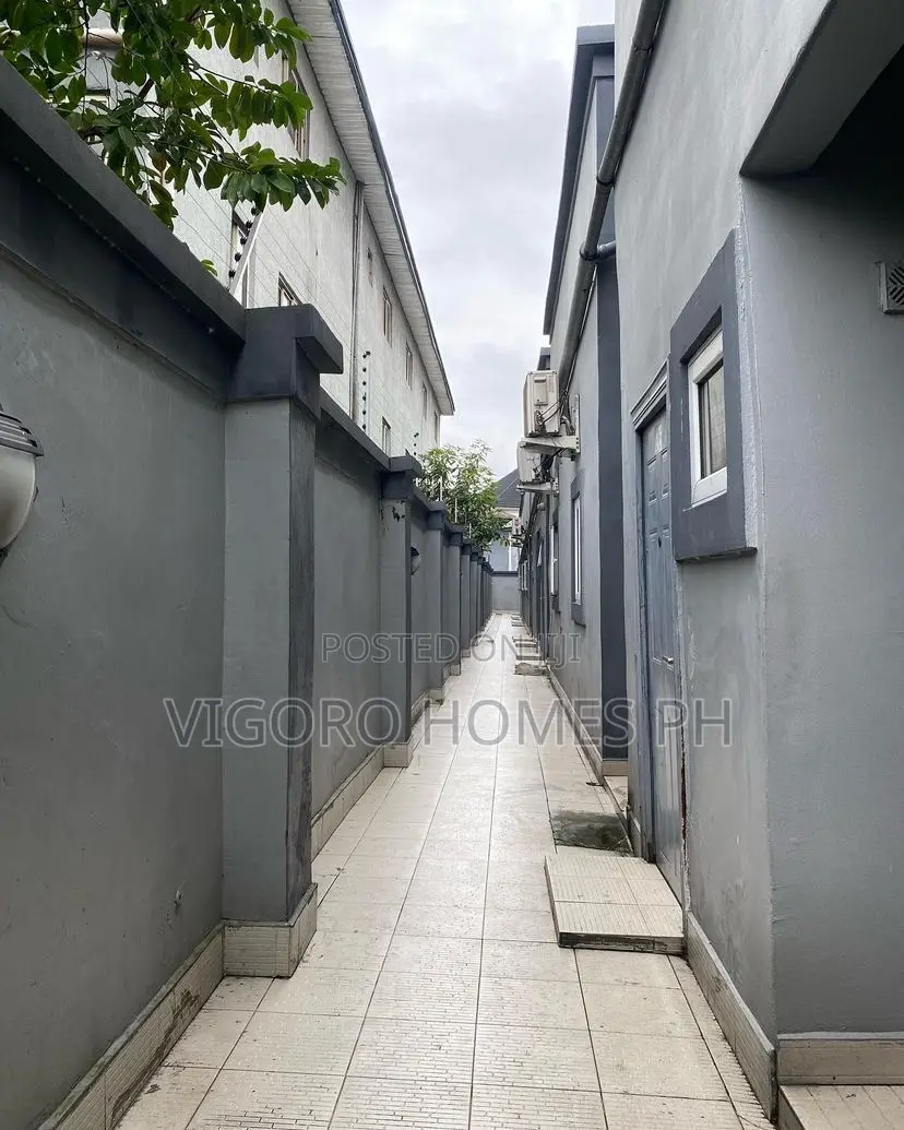 Deed of Conveyance Hotel