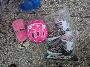 Skate Shoes Set