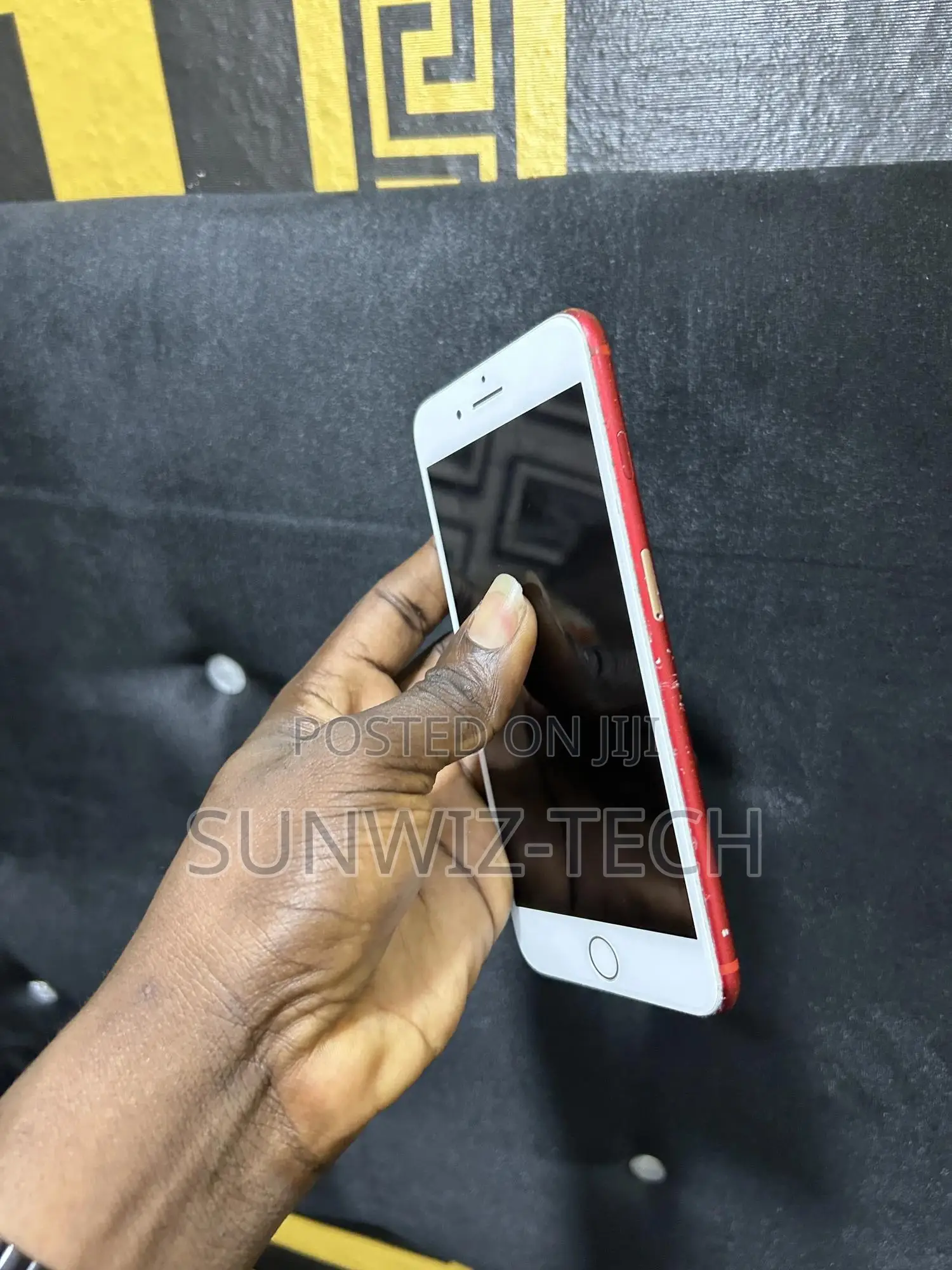 Apple iPhone 8 Plus 64 GB Red