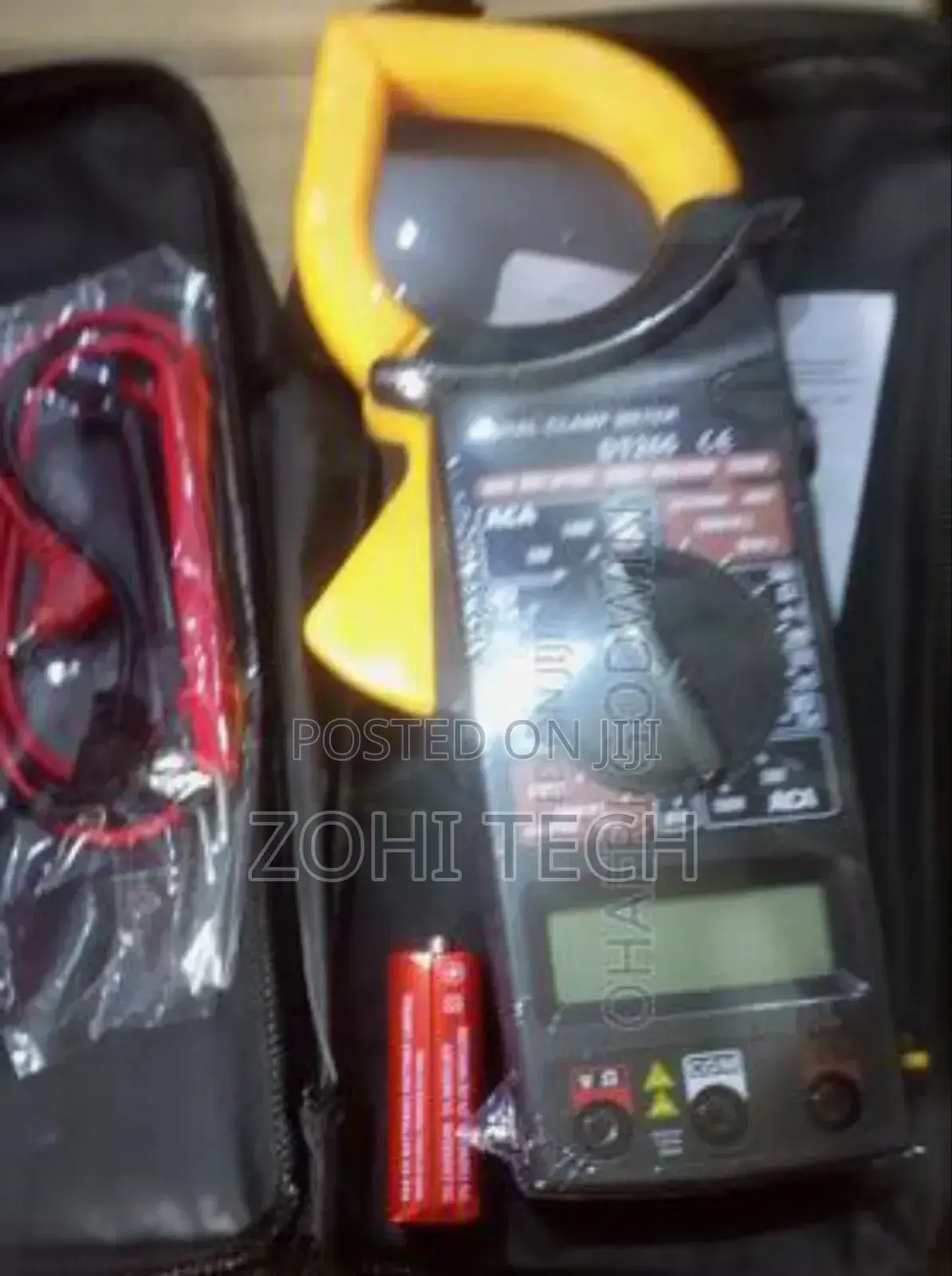 Digital Clamp Meter