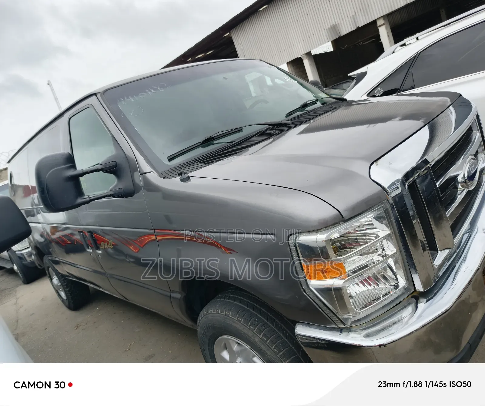 Ford E250 2009 Grey