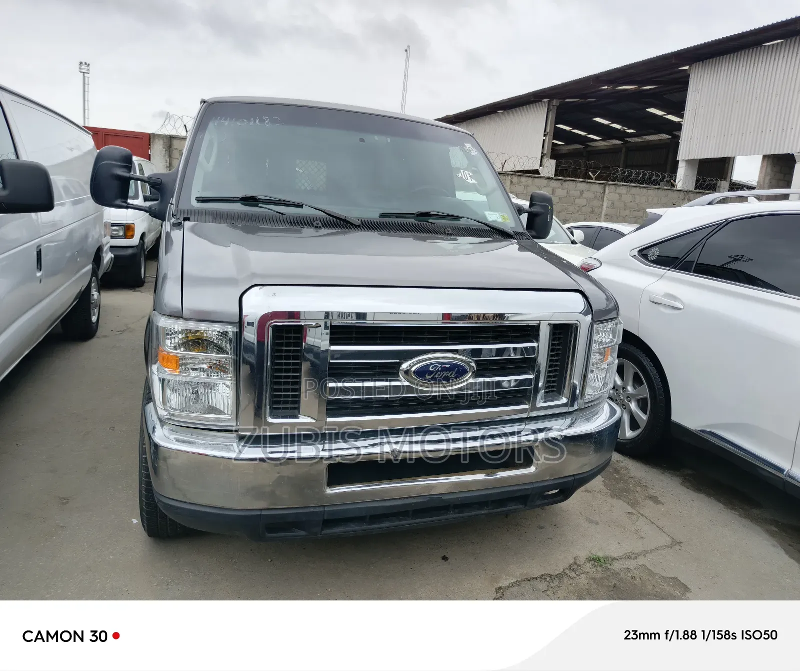 Ford E250 2009 Grey