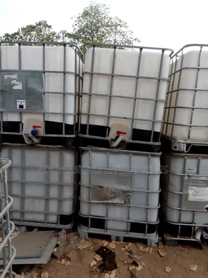 Water Tank With Iron Brasin