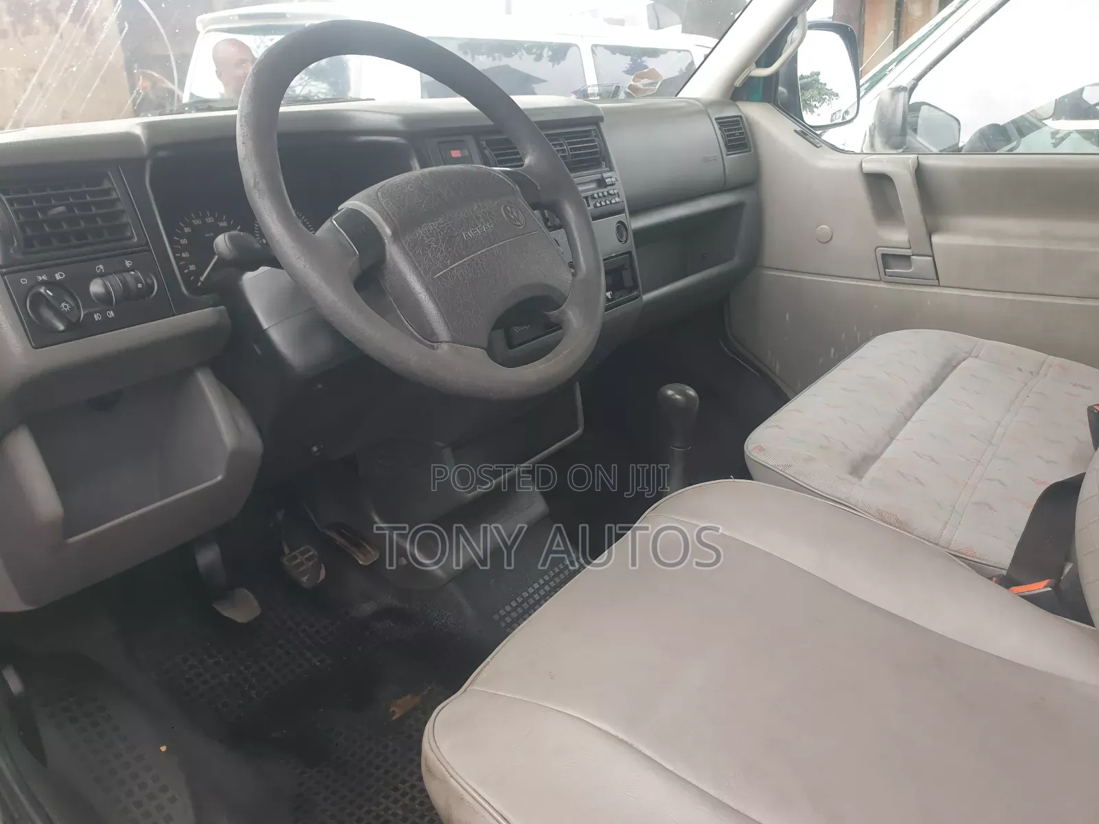 Volkswagen Transporter 2004 Green