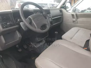 Volkswagen Transporter 2004 Green