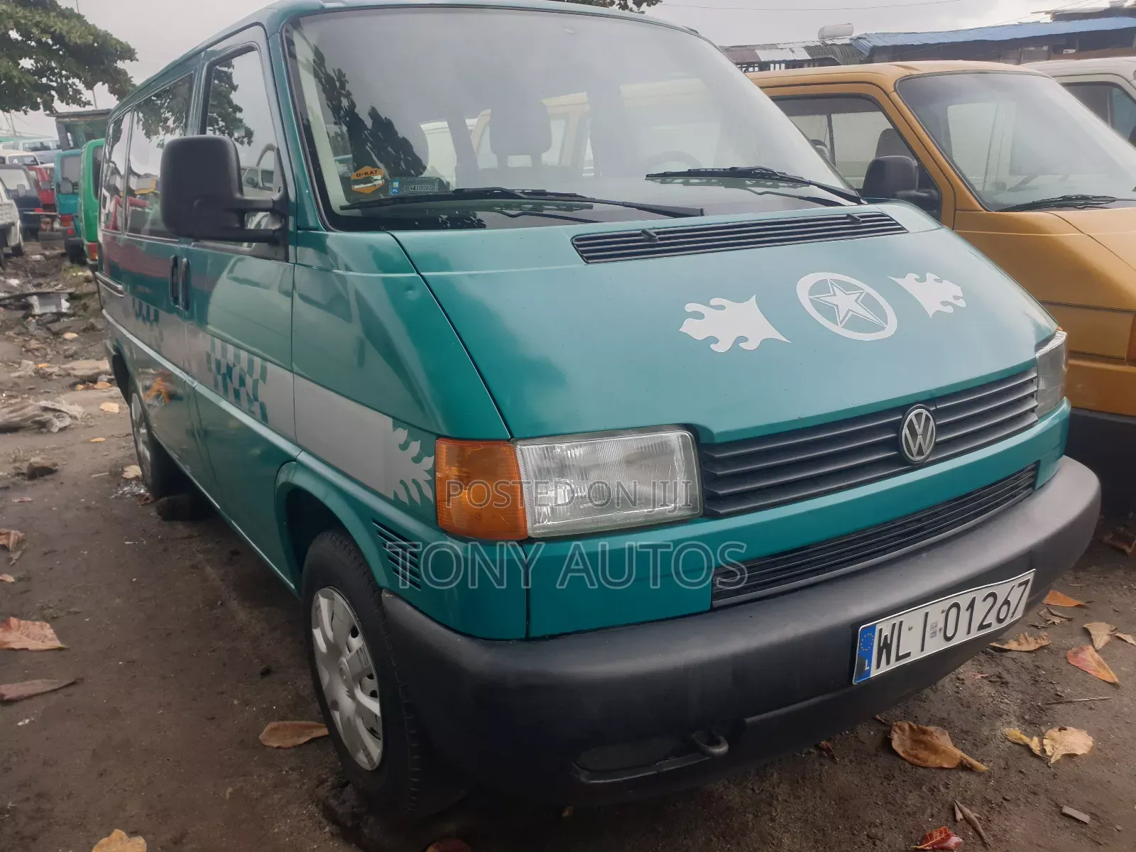 Volkswagen Transporter 2004 Green