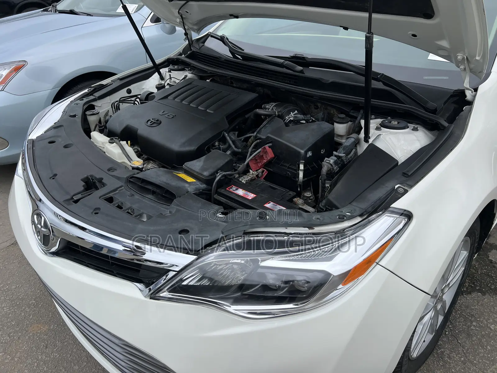 Toyota Avalon 2013 White