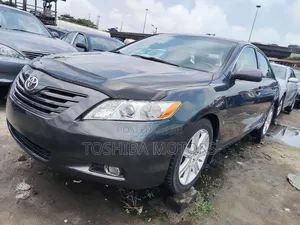 Toyota Camry 2009 Gray