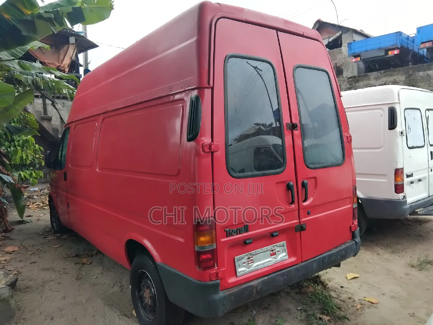 Ford Transit 2005 Red