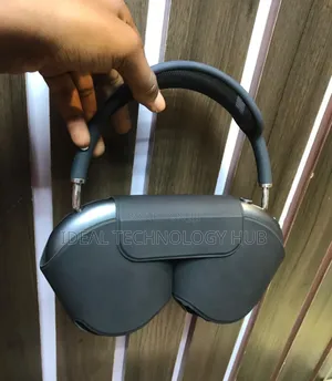Apple Airpod Max With Smart Case