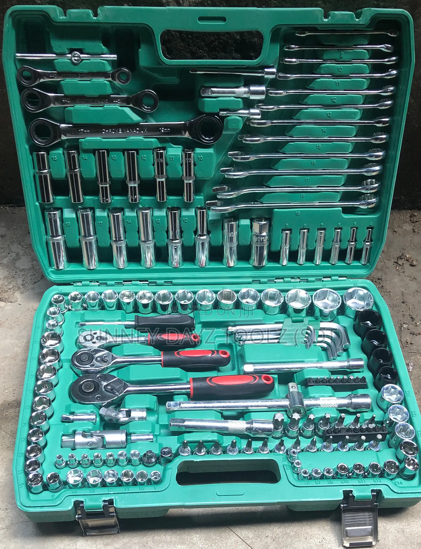 151 PCS Socket Set