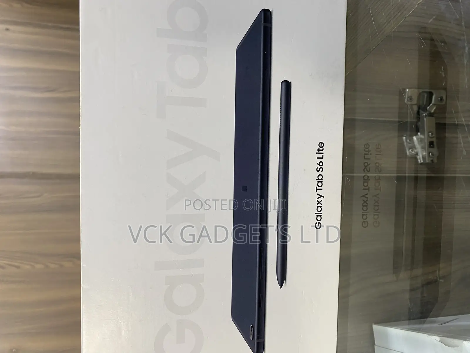 New Samsung Galaxy Tab S6 Lite 64 GB Gray