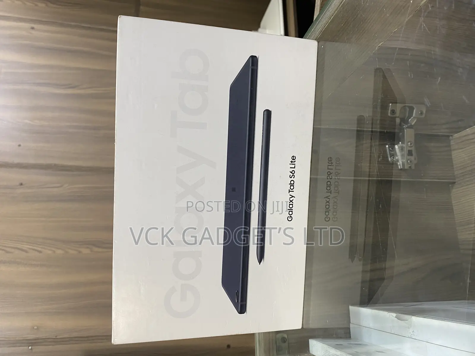 New Samsung Galaxy Tab S6 Lite 64 GB Gray