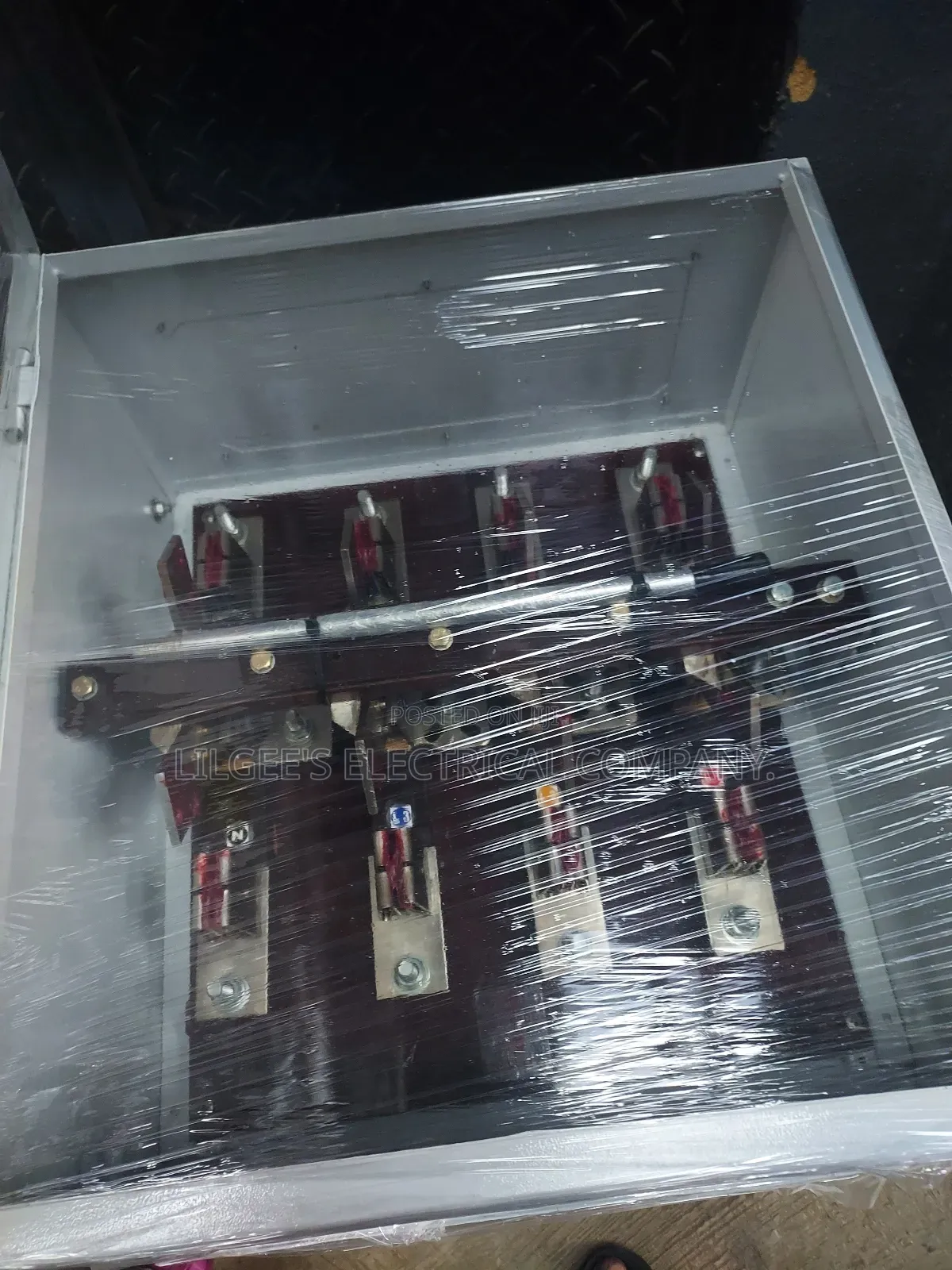 400 Amps Changeover Switch
