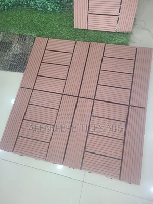 Luxury Square Floor Deck