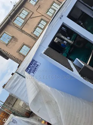 Sp300kva Perkins Diesel Soundproof Generator 100% Copper Coi
