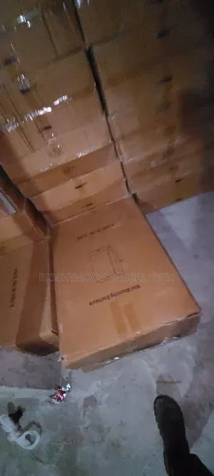1000 × 700 × 300 Enclosure Box