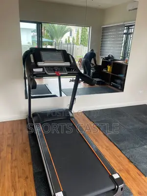 4HP Treadmill With Wifi and Television