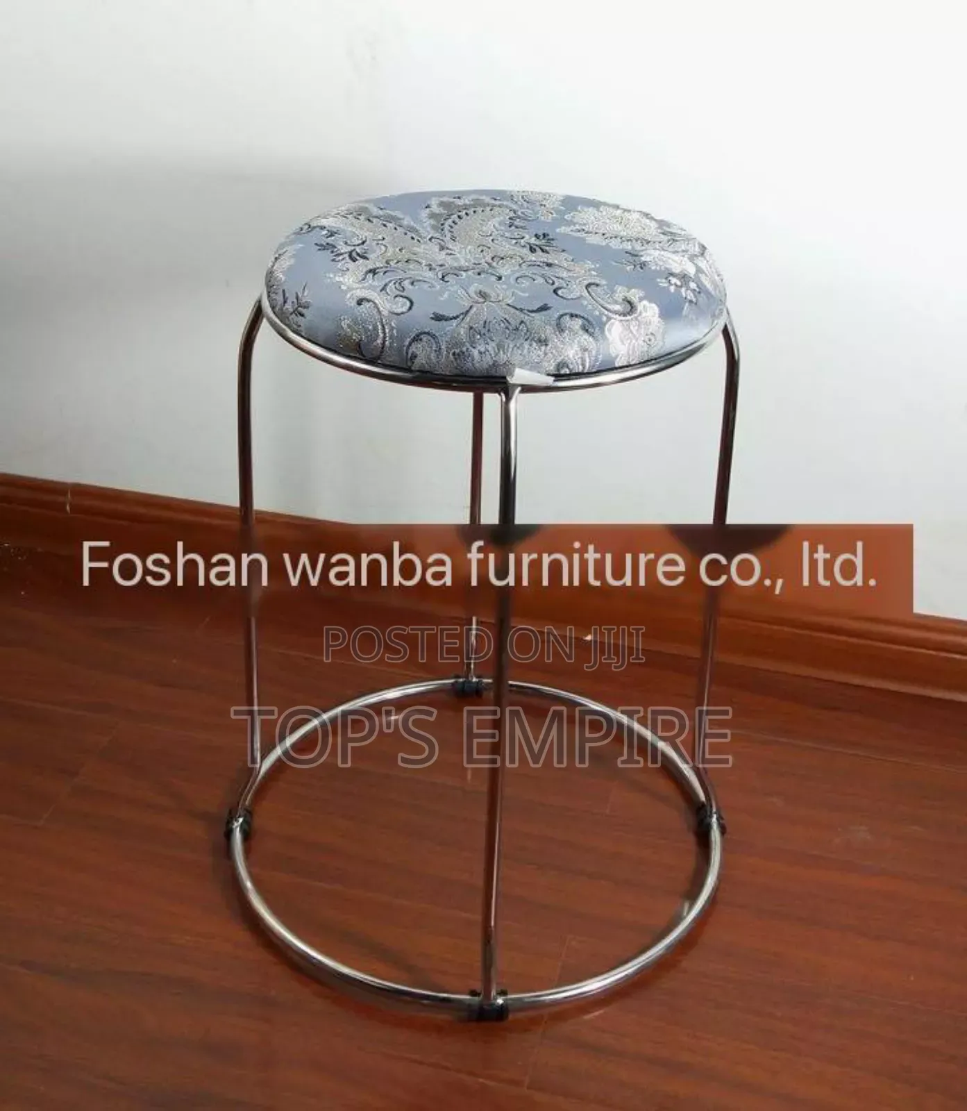 Thickened Wrought Iron Reinforced Round Master Stool