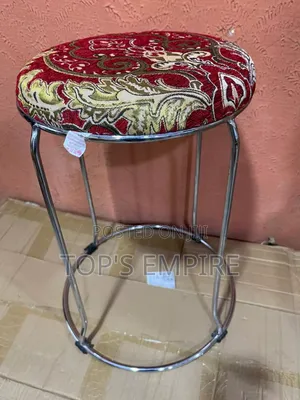 Thickened Wrought Iron Reinforced Round Master Stool