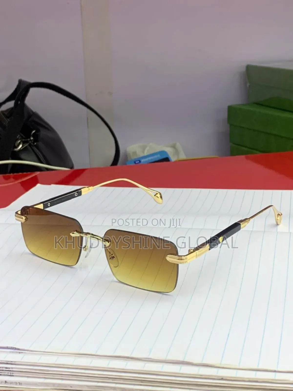Vintage Classy Designer Glasses With Case Cl