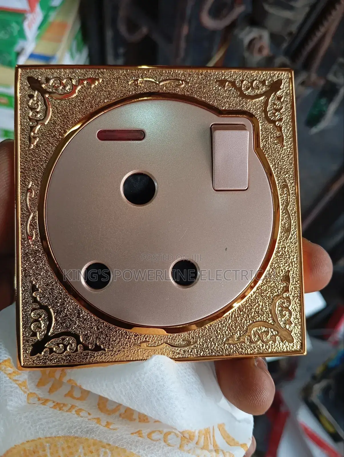 15amps Socket Very Strong and Durable