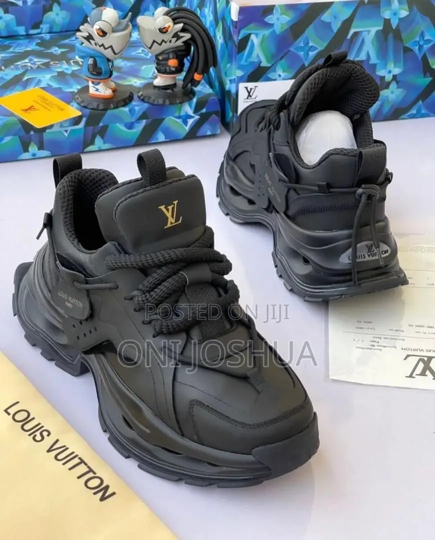 Louis Vuitton Sneakers