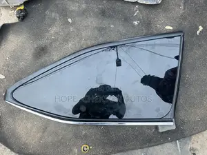 Complete Vent Glass Highlander 2020