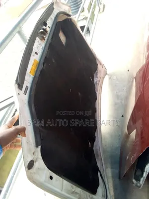 Toyota Highlander Bonnet 06