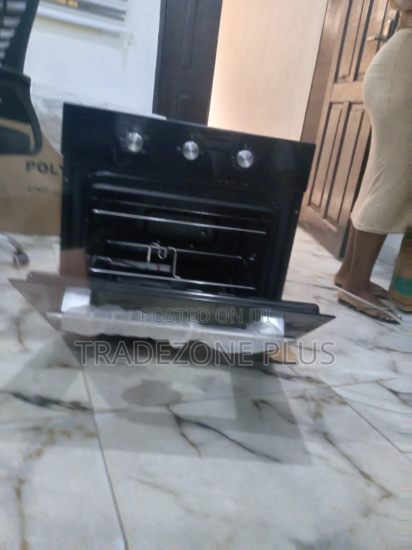 Strong Polystar in-Built Oven With Grill