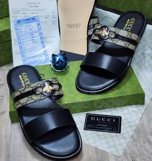 Gucci Slippers/Sandals