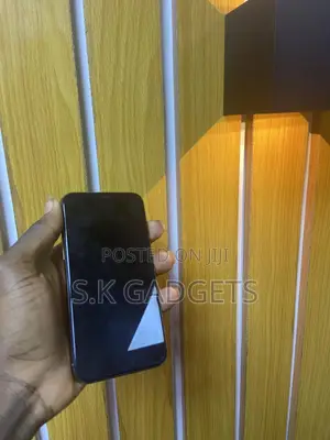 Apple iPhone 11 Pro 64 GB Gold