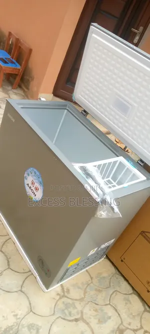 Affordable Aeon 200l Chest Freezer_acf200lgk