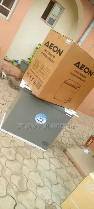 Quality 200l Aeon Chest Freezer_ Acf200gk