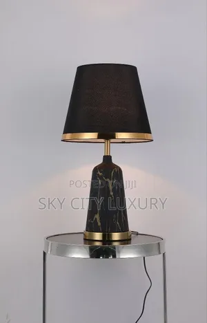The White Quartz Marble Table Lamp Light