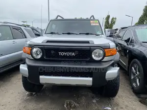Toyota FJ Cruiser 2006 Silver