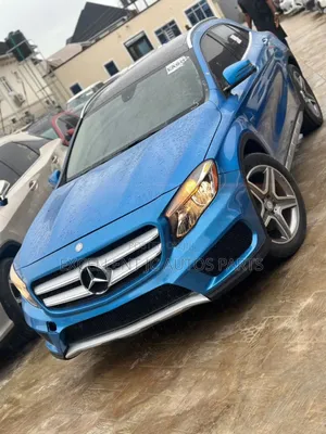 Mercedes-Benz GLA 250 2015 Blue