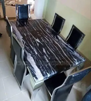 Imported Marble Dinning Table With 6 Chairs Brand New