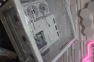 Snow White Computer Gaming Case With 6 RGB Fans