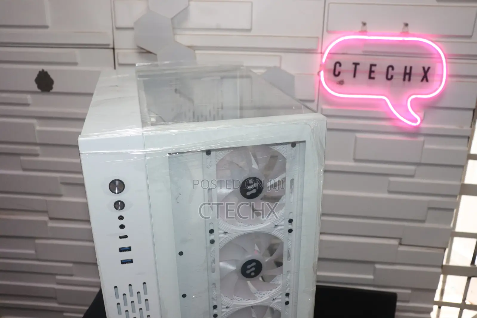 Snow White Computer Gaming Case With 6 RGB Fans