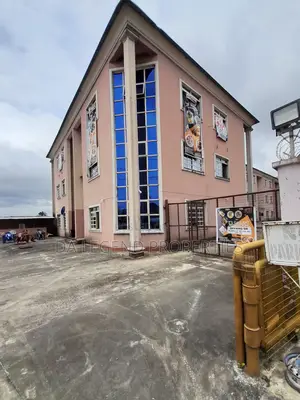 Commercial Office Complex for Sale
