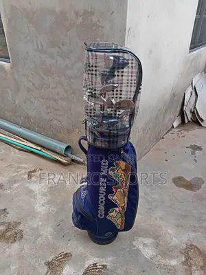 Neatly Used Golf Set