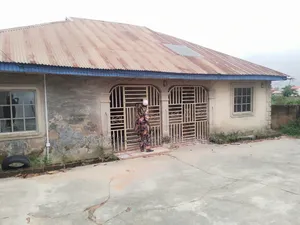 Furnished 4bdrm Bungalow in Ogbondoroko, Asa for sale