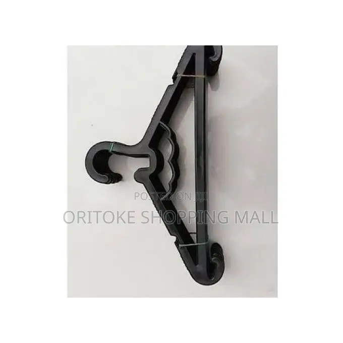 Plastic Hanger Set of 12-Black