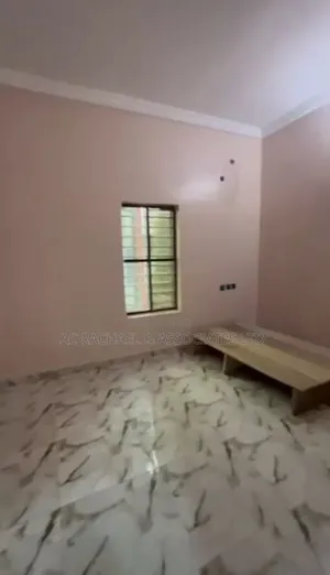 3bdrm Apartment in Victory Estate Ago for rent