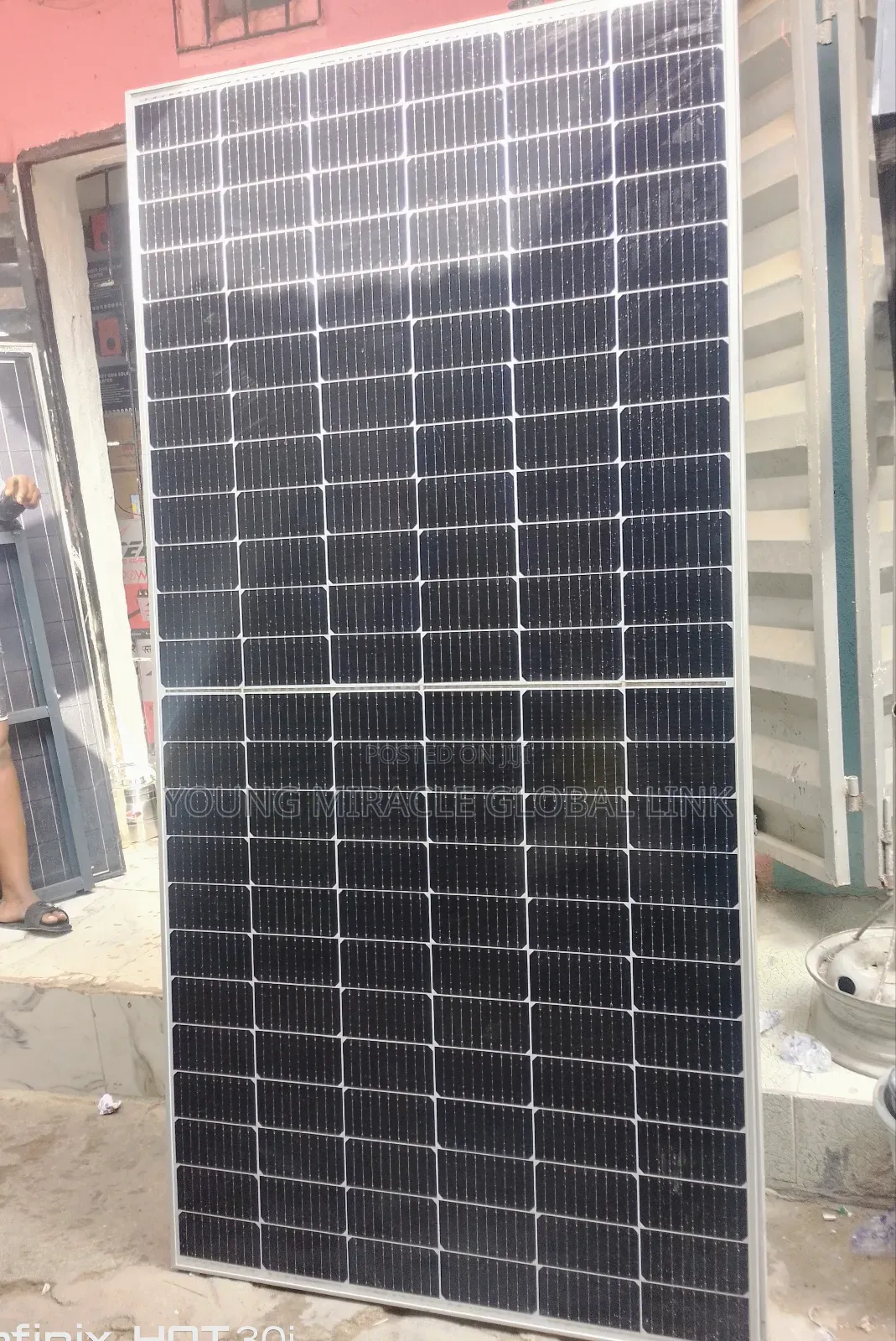 600W 144cells Canadian Used Panel