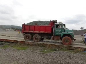 Complete Gravel
