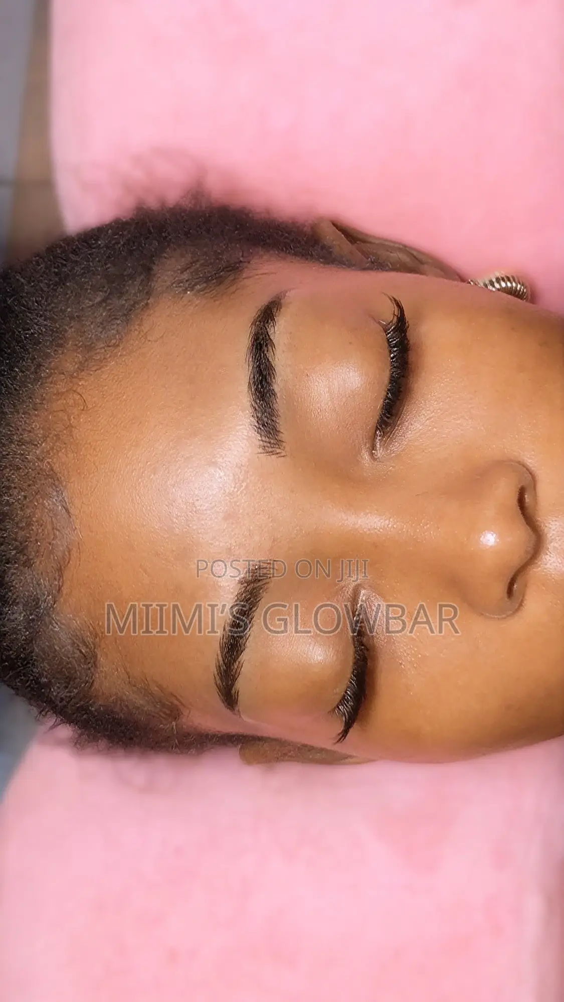 Ombré Brows (Microblading)