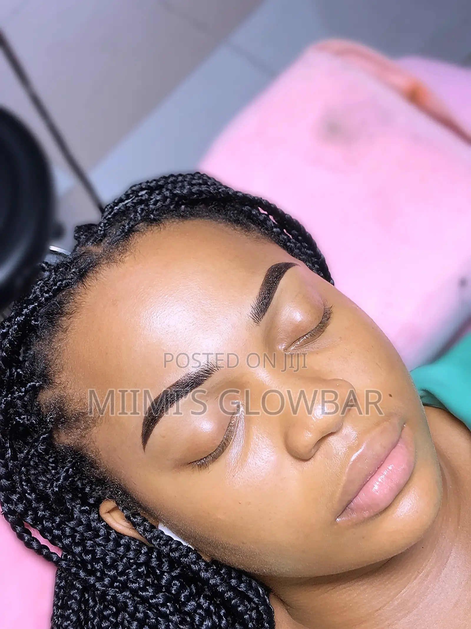 Ombré Brows (Microblading)